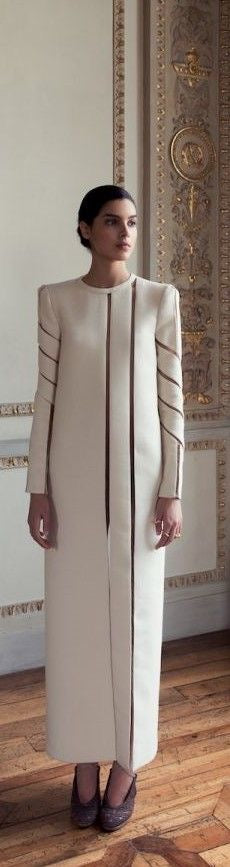 White abaya